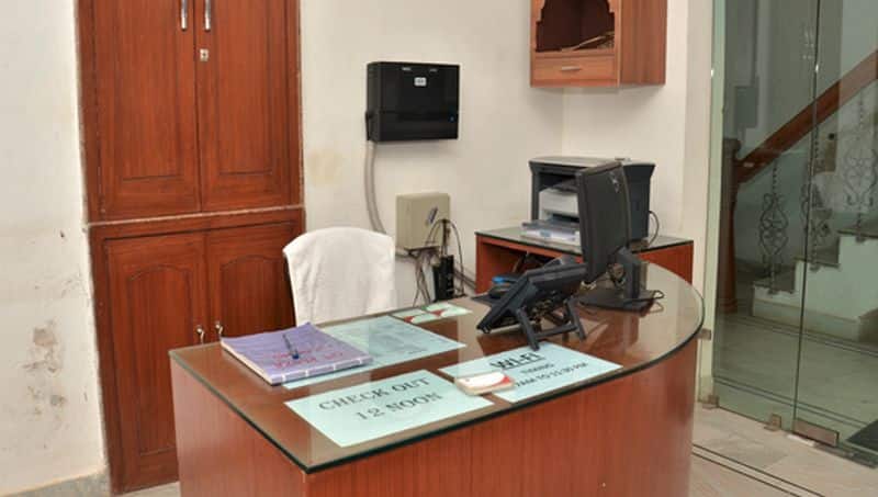 TG Stays Sarita Vihar, New Delhi 2